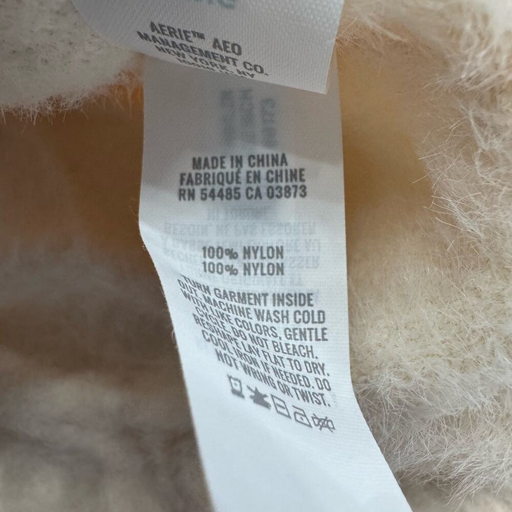 Aerie Cream Faux Fur Sherpa Fuzzy Sweater Sweatshirt Womens Size Medium - Picture 4 of 7